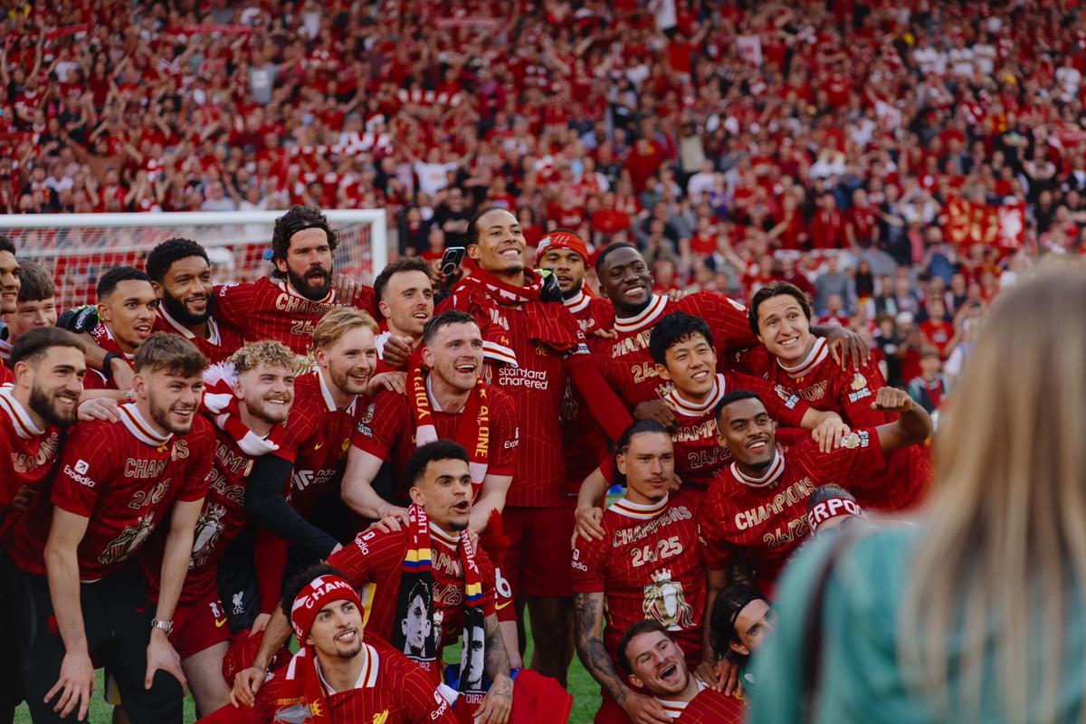 旧金山巨人队宣布与老将捕手波西签下巨额长约直至退役