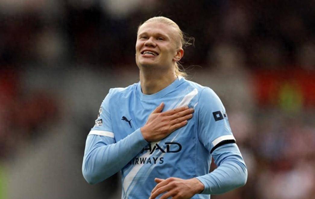 为什么棒球服的竖条纹能有效减少远距离拍摄时的视觉模糊