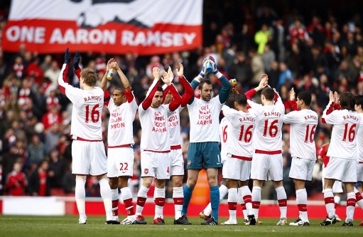 国脚连续助攻，带动全队节奏