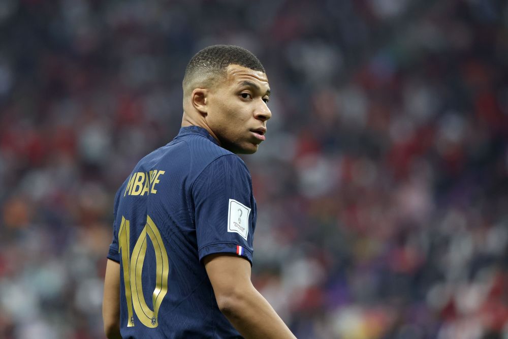 2016 赛季：巨人队由于牛棚在第九局集体崩盘，季后赛遗憾输给小熊