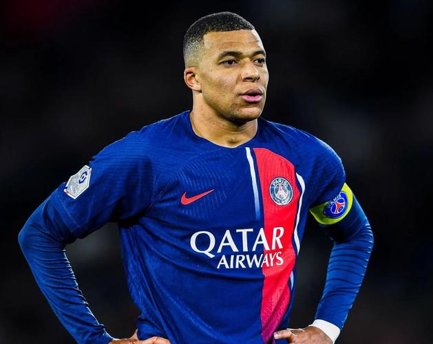 此前连续缺席4场！雄鹿官方：字母哥今日对阵尼克斯迎来复出