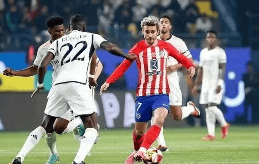 王楚钦拼尽全力，网友：实力差距太大