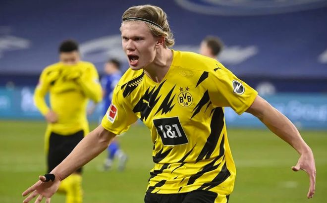 德佩荷兰队史自然年客场进球数第2，仅次于范巴斯滕